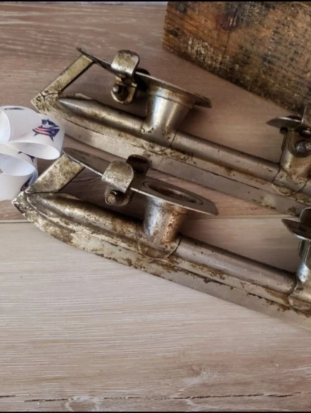 Vintage Childrens Hockey Skates